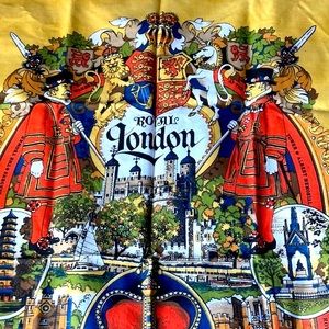 NWOT Royal London Souvenir Dish Towel